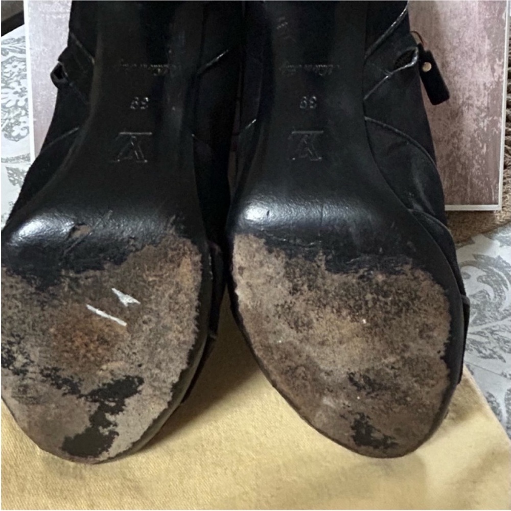 Louis Vuitton Black Heeled Boots - Picture 15 of 16